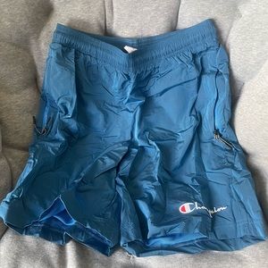 Champion 6” Nylon Shorts with zipper pockets in reflective blue